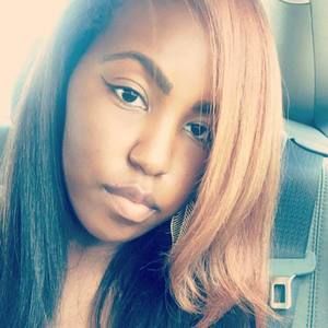 Meet your Posher, Lakindra